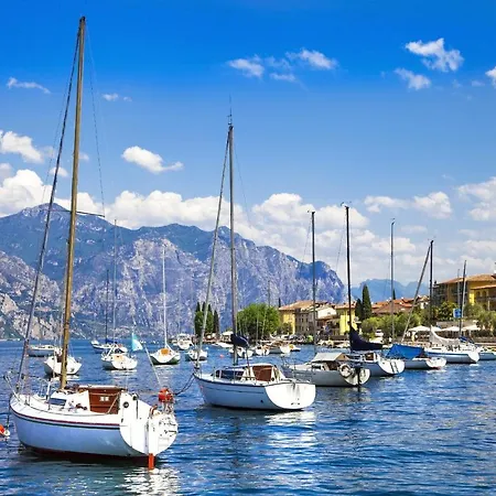 Apartment Casa Perla - Happy Desenzano del Garda